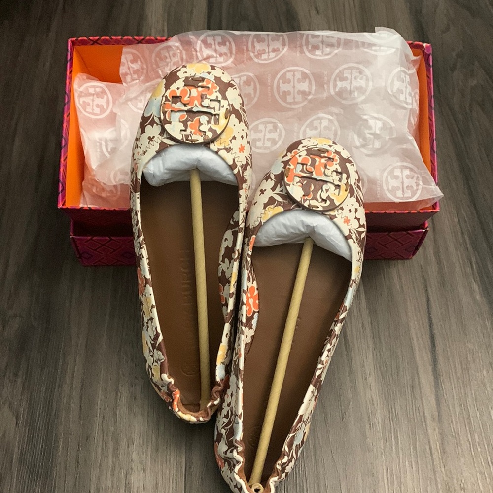 LIKE NEW TORY BURCH Minnie Travel Printed Tumbled Leather Reverie (sz 6.5)!!